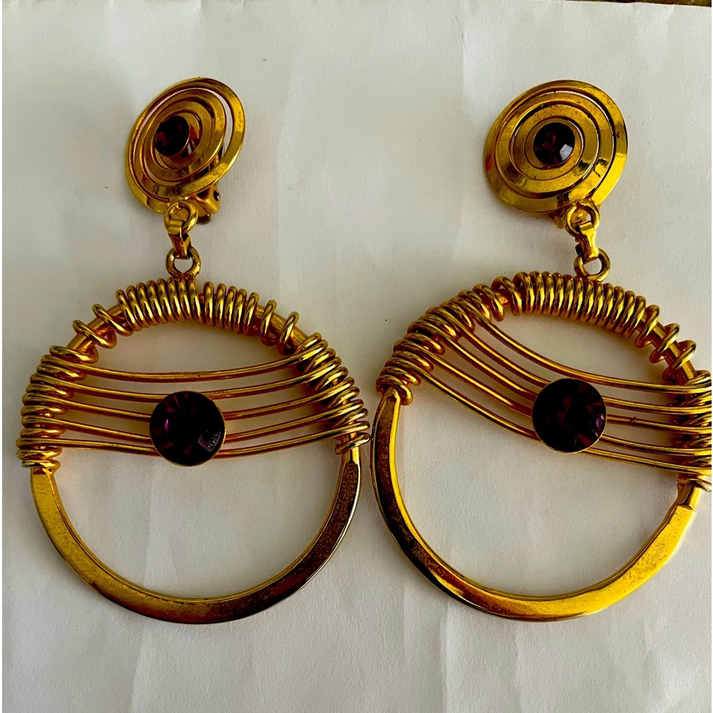 Saks Fifth Avenue vintage 1980s gold tone fabulous clip on earrings